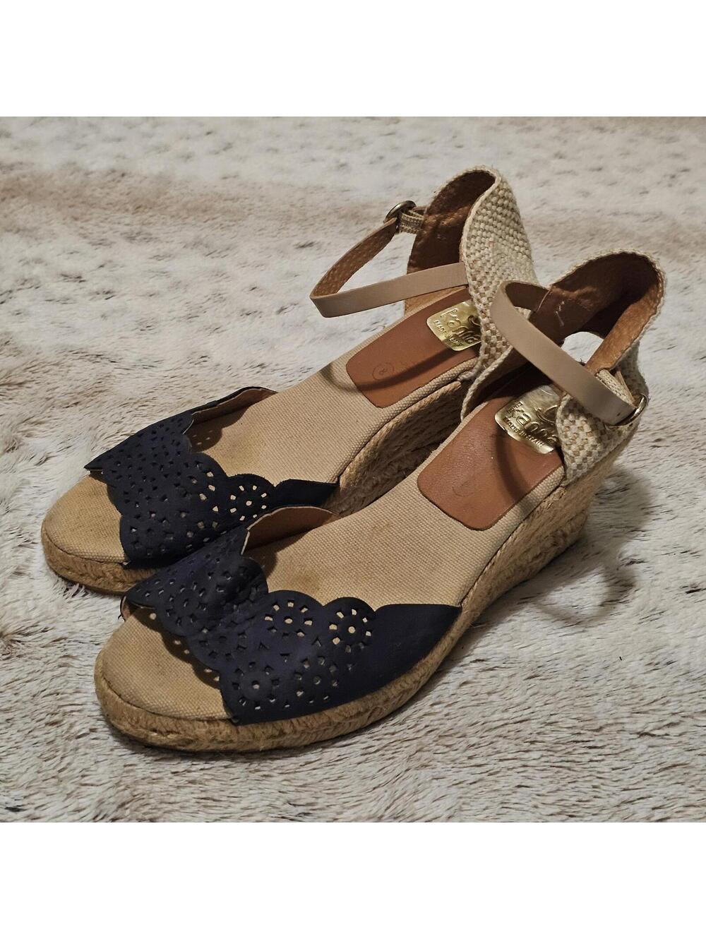 Kanna Spain Womens Blue and Tan Espadrilles US 8
